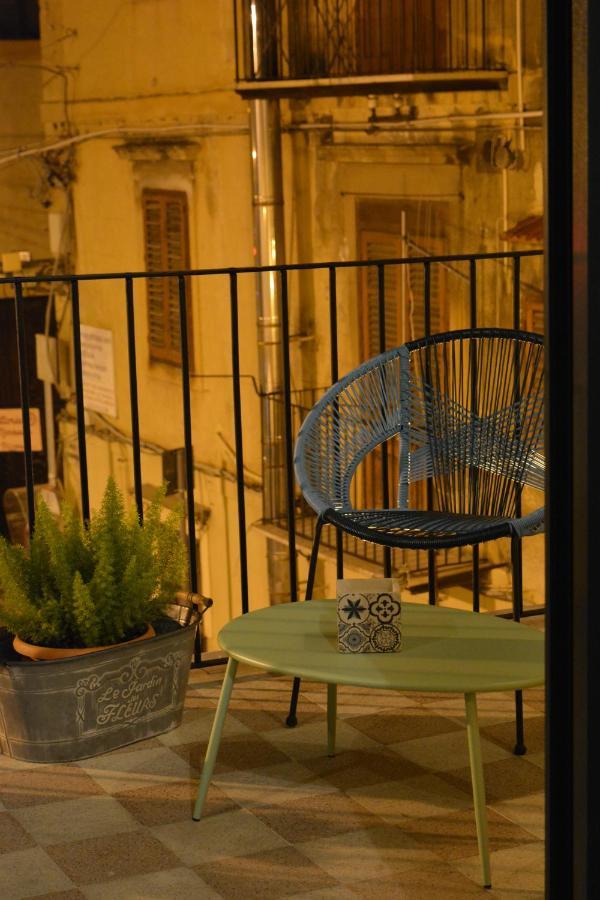 Torre'S Camere & Caffe มอนเรอาเล ภายนอก รูปภาพ