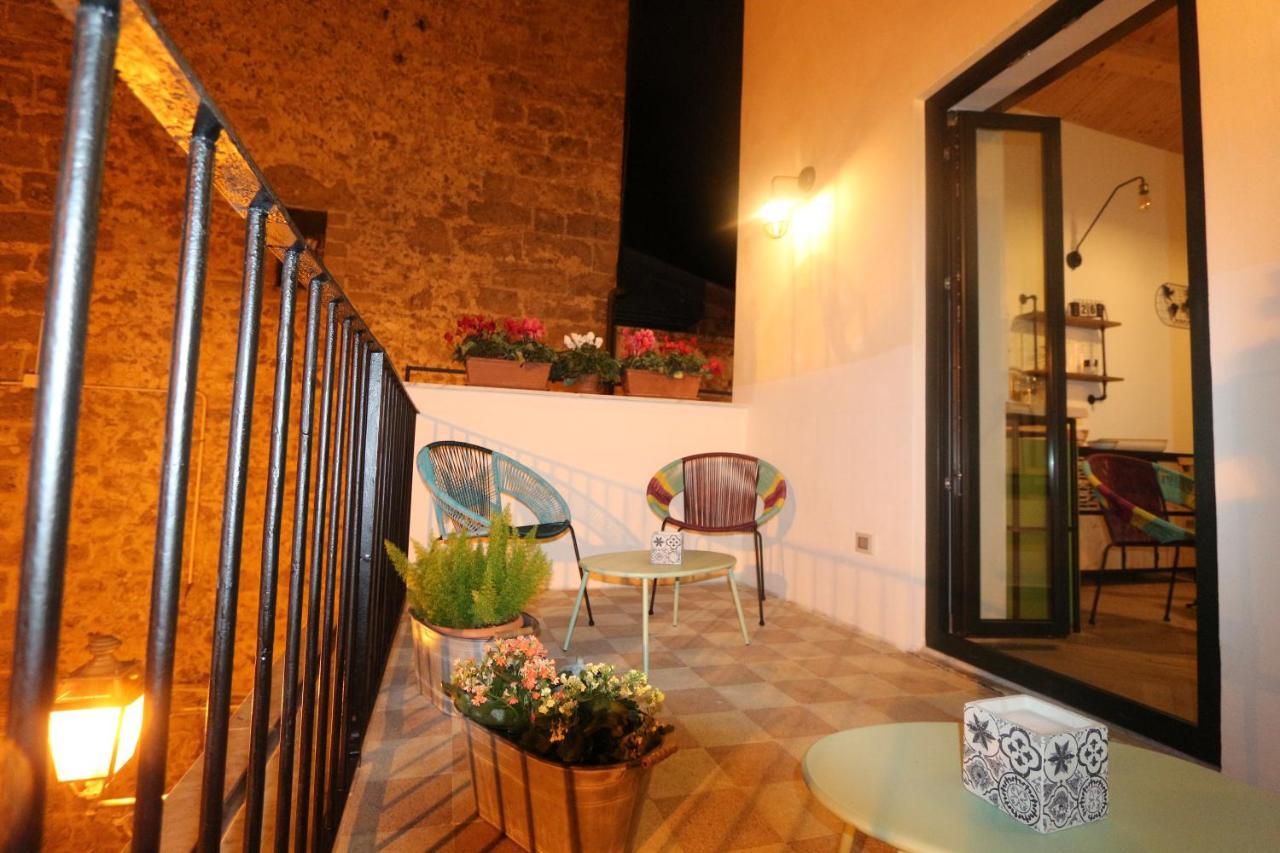 Torre'S Camere & Caffe มอนเรอาเล ภายนอก รูปภาพ